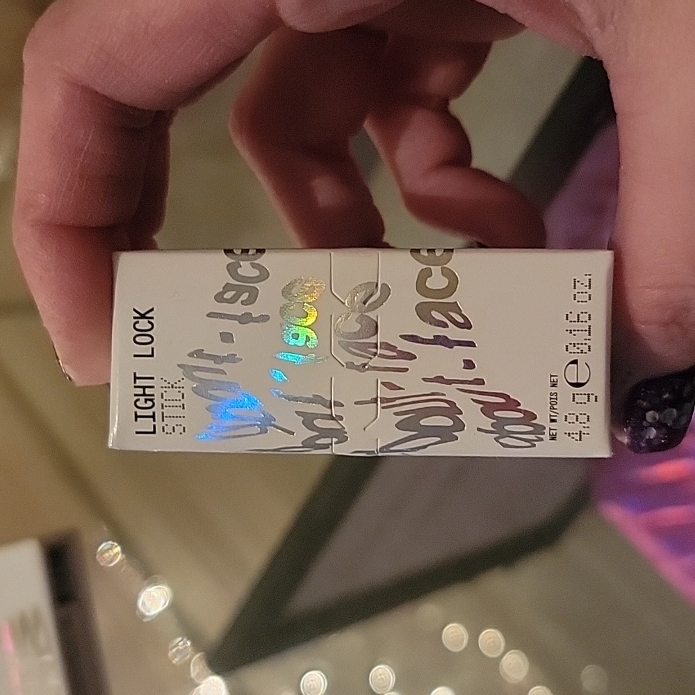 About face glow and highlight set. Full sized products never used or opened. - Picture 7 of 15
